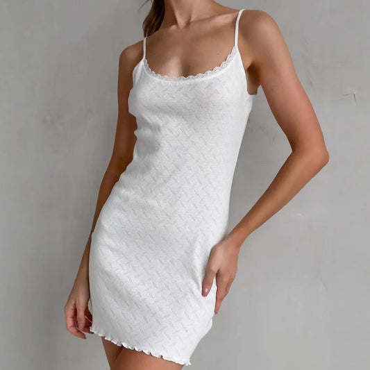 KIRA ÉLIA – Lace Camisole Nightdress